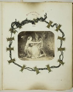 Zonder titel [vrouw aan het spinnen] door Georgina Cowper