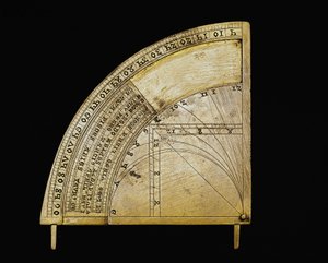 Messing wijzerplaat met schuifregelaar gemaakt in Duitsland. Dim. straal 12,2 cm. 14e eeuw Florence, istituto e museo di storia delle scienze door German School