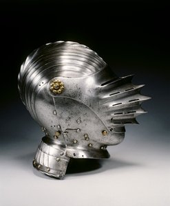 Gesloten helm in Maximiliaanse stijl