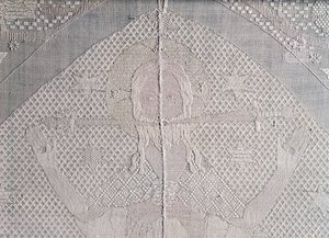 Detail van een altaardoek met Christus van de Apocalyps, tweede helft van de 14e eeuw door German School