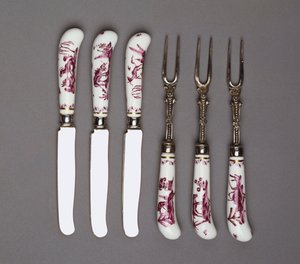 Meissen mes- en vorkheften, ca. 1735 door German School
