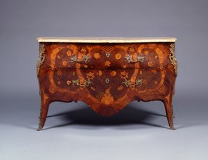 Een van een paar marqueterie en parket commodes, ca. 1765