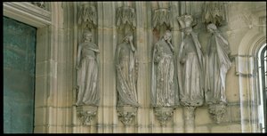 De Vijf Dwaze Maagden, zuilfiguren van de Paradijsportaal, figuren gesneden ca. 1250, portaal gebouwd ca. 1350