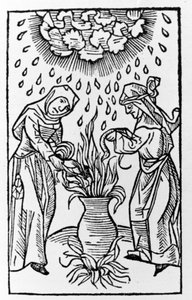 Twee heksen bereiden een toverdrank, roepen een hagelstorm op - gravure uit 