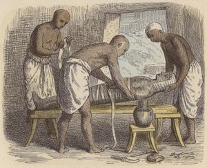 Een mummie inwikkelen in het oude Egypte (gekleurde gravure) door German School