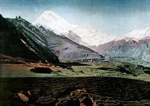 Berg Kazbek, Kaukasus, ca. 1890 door Gillot