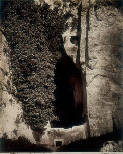 Syracuse: "Oor van Dionysius" door Giorgio Sommer