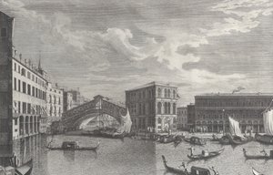 De Rialtobrug, Venetië, met boten en gondels in het water
