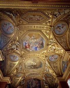 Plafond van de Paradezaal en Kabinet aan het water van het zomerappartement van koningin Anna van Oostenrijk door Giovanni Francesco Romanelli
