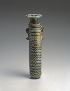 Een alabastron, 5e-4e eeuw v.Chr. (glas)