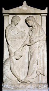 Griekse kunst: Een dienstmeid helpt haar meesteres haar sandaal uit te doen. Marmeren reliëf uit de 4e eeuw v.Chr. Athene, Nationaal Archeologisch Museum door Greek