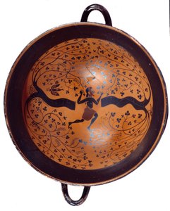 Griekse kunst: Ionische beker in keramiek met zwarte figuren bekend als beker met de vogel. Een man jaagt op zwaluwen. 550 v.Chr.