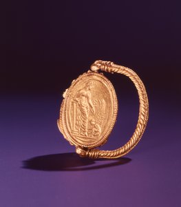 Vingerring met Aphrodite en Eros (goud)