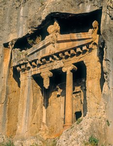 Lycische rotsgraf door Greek School
