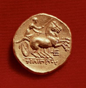 Keerzijde van een stater van Philip II (382-336 v.Chr.) van Macedonië met een wagenmenner, 356-336 v.Chr. (goud) door Greek School