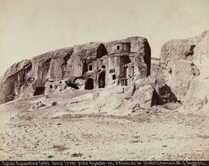 Een Byzantijnse kerk uitgehouwen in de rots, gelegen nabij Ayache-in, aan de rand van het Hamam Station, Turkije door Guillaume Berggren