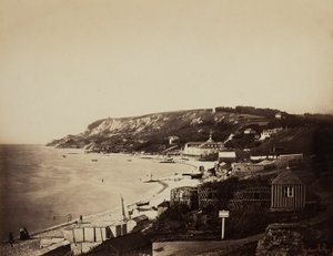 Het Strand bij Sainte-Adresse, met de Dumont Baden door Gustave Le Gray