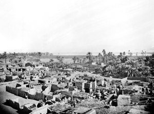 Dorp bij Karnak, Nubië, Egypte, 1887 door Georges Henri Bechard