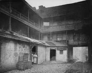 White Hart Inn Yard, Southwark, ca. 1881