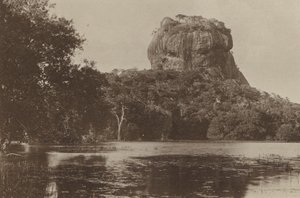 Verwoeste Steden van Ceylon: Sigiri door Henry W. Cave