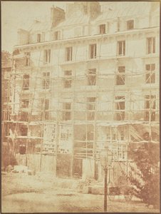 [Bouw van de Galerie de la Madeleine, Place de la Madeleine]. door Hippolyte Bayard