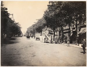Omnibus op een boulevard in Parijs, c.1890 door Hippolyte Blancard