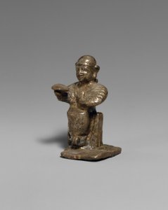 Zittende vrouw, ca. 14e-13e eeuw v.Chr. (zilver) door Hittite