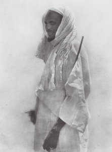 Afrika: Aulad Hamid Arab (zwart-wit foto) door Hugo Adolf Bernatzik