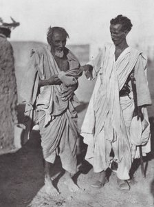 Afrika: Bisharin mannen, Nubische woestijn door Hugo Adolf Bernatzik
