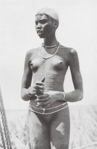 Nuer-Meisje