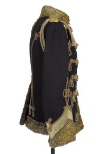 Pelisse, 3e Zieten Huzaren, HRH De Hertog van Connaught, voor 1914 door Hungarian School