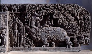Hindoeïsme: "Krishna of Venugopala, meester van de fluitkoeien" Zwartstenen beeldhouwwerk, rechterdeel 12e eeuw - Halebidu, Mysore - Calcutta, Indian Museum door Indian School