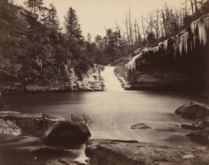 Lula Lake, Upper Falls, Lookout Mountain, Georgia, 1864-1865 door Isaac H. Bonsall