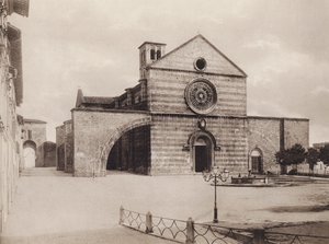 Assisi: Kerk en Klooster van S Chiara, Filippo da Campello door Italian Photographer