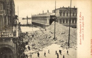 Instorting van de Campanile van San Marco, Venetië, 14 juli 1902