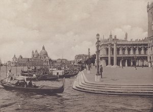 Molo, Dalla Riva Degli Schiavoni door Italian Photographer