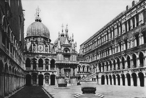 Venetië, Palazzo Ducale, de binnenplaats door Italian Photographer