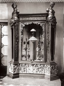 Vitrine, Officina Profumo, Farmaceutica di Santa Maria Novella, Florence, Italië