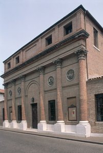 Gevel van het Teatro Accademico door Italian School