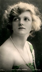 Gladys Cooper 1888-1971, Engelse actrice, begin 20e eeuw door J. Beagles and Co.