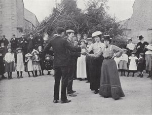 De Northumbrian Baal Vuur, Dorpsbewoners Dansen door J. Benjamin Stone