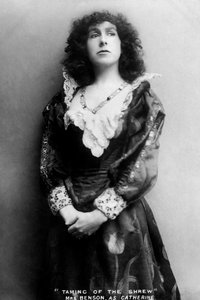 Gertude Constance Cockburn, Engelse actrice door J Caswall Smith