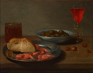 Een bord met garnalen en een broodje, een schaal met olijven, een façon de Venise, een glas bier en amandelen op een tafel door Jacob Van Es