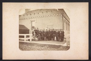 Groepsfoto van de werklieden, 1867-1869