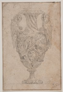 Sierlijke vaas met twee uilen en een hoofd. Kopie naar Pl. 15 in de suite van de in 1746 door Saly getekende vazen, "Vasa a se inventa..."