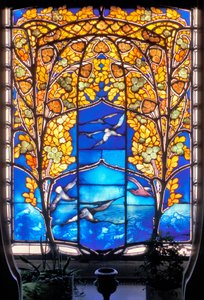 Nancy, Art Nouveau, Hotel Bergeret, Glas-in-loodraam rozen en meeuwen (foto)