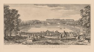 Uitzicht op het kasteel van Versailles, vanaf de kant van de Oranjerie, genomen voorbij de Zwitserse vijver