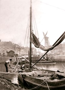 Kanaalboot, Rotterdam, 1898 door James Batkin