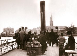 Veerbootpassagiers, Laandam, 1898 door James Batkin