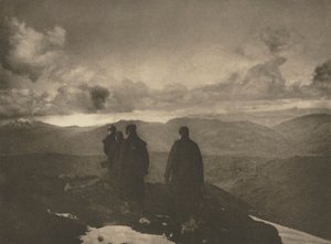 Camera Work: De donkere bergen, 1904 door James Craig Annan